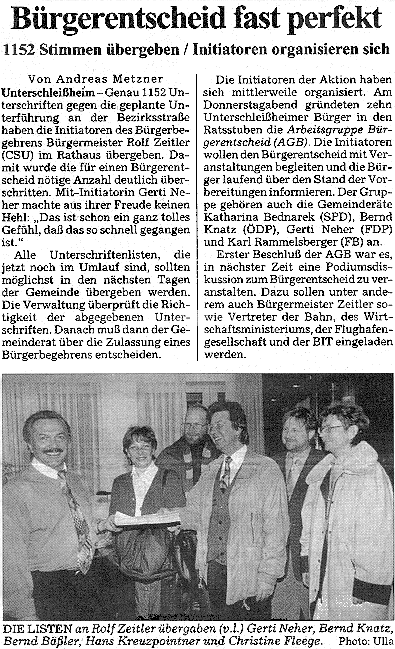 &Uuml;bergabe Unterschriften an BM Zeitler